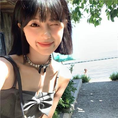 侦探米娜